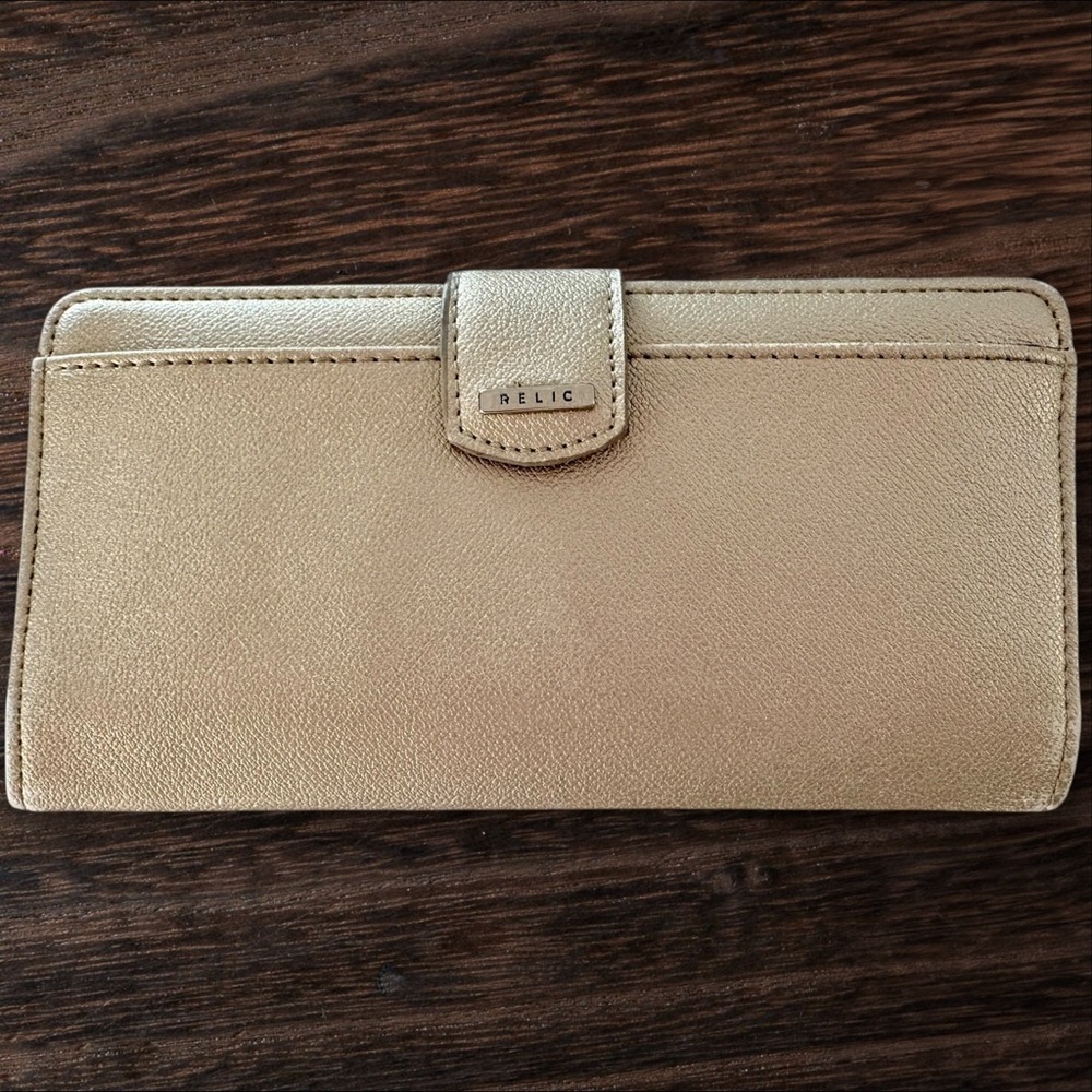 Relic Women's Metallic Gold Wallet